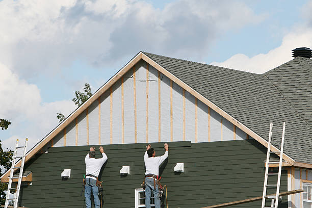 Professional Siding Repair technician working in Chesterfield, NJ